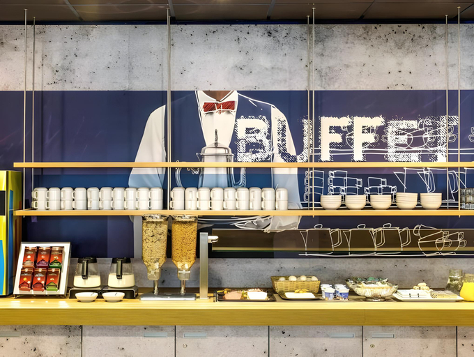 Food & Drinks 4, ibis budget Nurnberg Tennenlohe, Erlangen