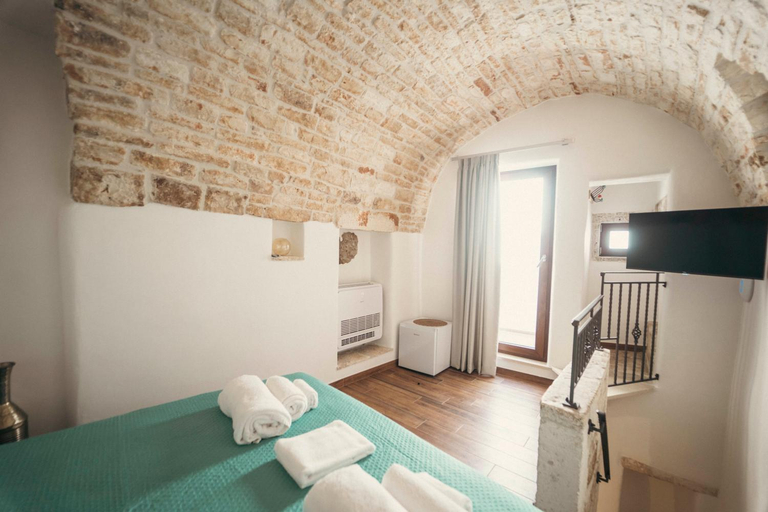 Bedroom 2, HOME 5 - Palmento, Bari