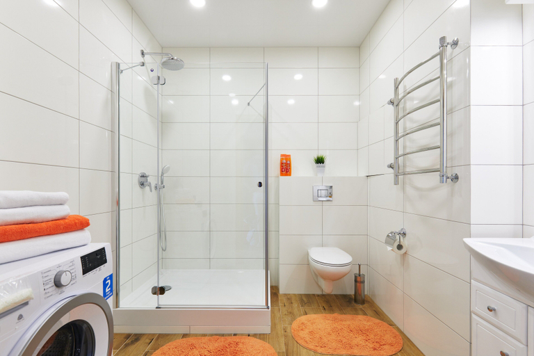Bathroom 5, PaulMarie Apartments on Mayakovskogo 35, Minsk