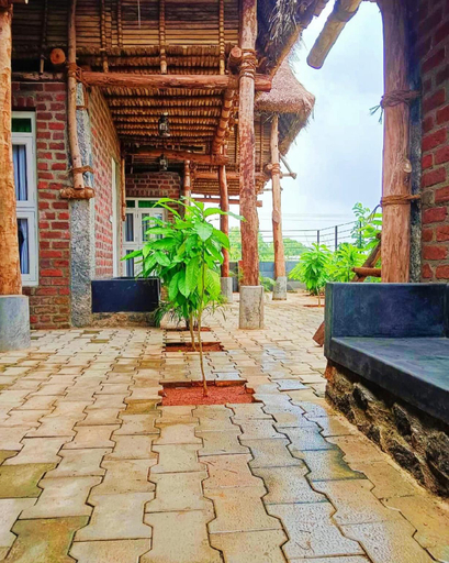 Entrance, BOP Huts Life Homestay, Viluppuram