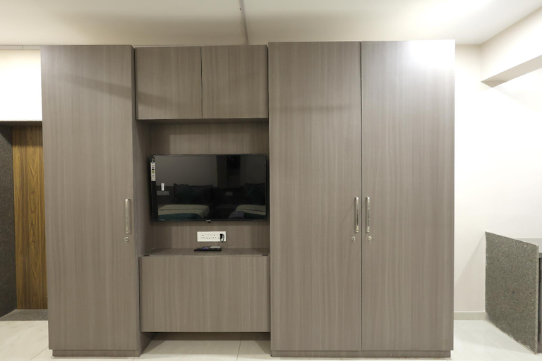 Public Area 2, GreenOtel Rooms Hazira Surat, Surat