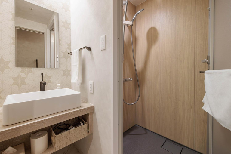 Bathroom 5, Isekaguraba Resort Sennomori, Ise