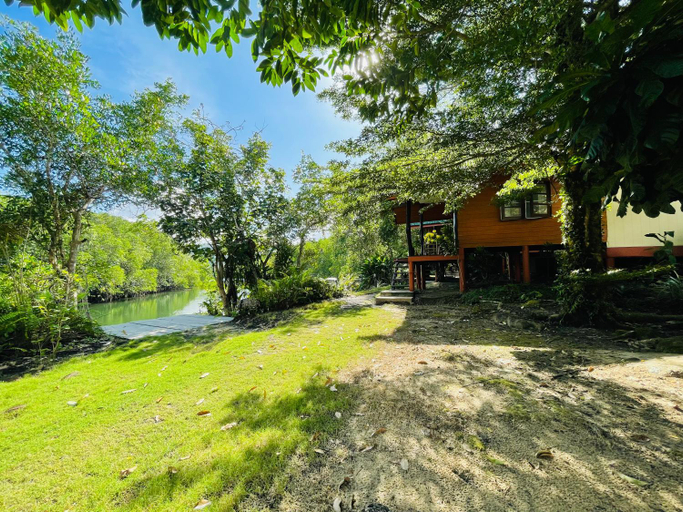 Others 5, Mangrove bungalow & restaurant, K. Ko Kut