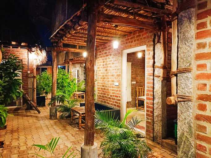 Garden, BOP Huts Life Homestay, Viluppuram