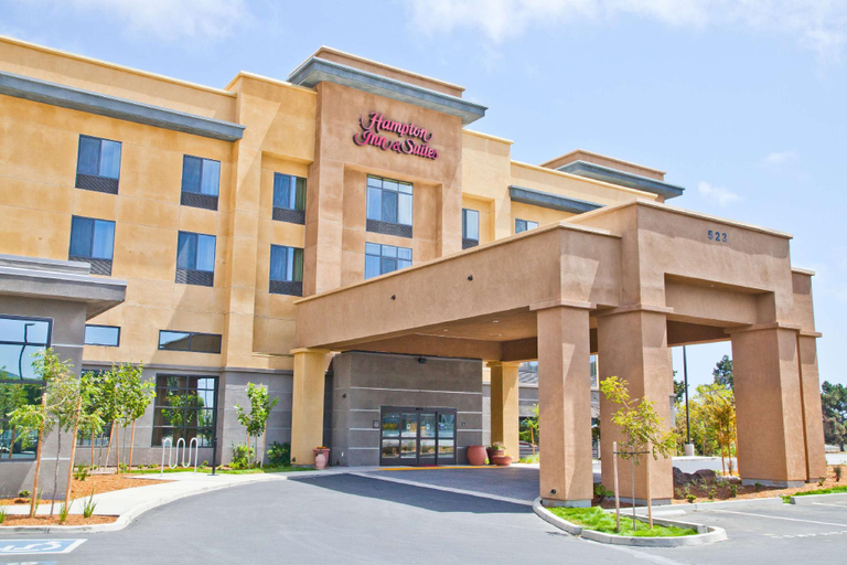 Exterior & Views 2, Hampton Inn & Suites Salinas, Monterey