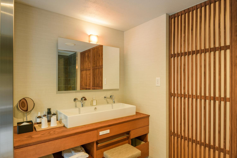 Bathroom 4, Miyakowasure no Yado Korogiro, Kaga