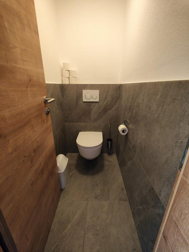 Bathroom 2, Ferienhof zur Sonne, Schwaz