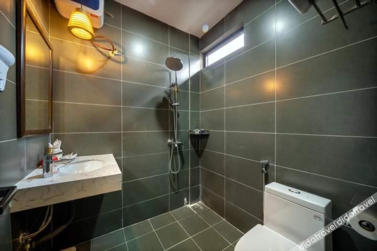 Bathroom, Bach Duong Hotel, Kon Plông