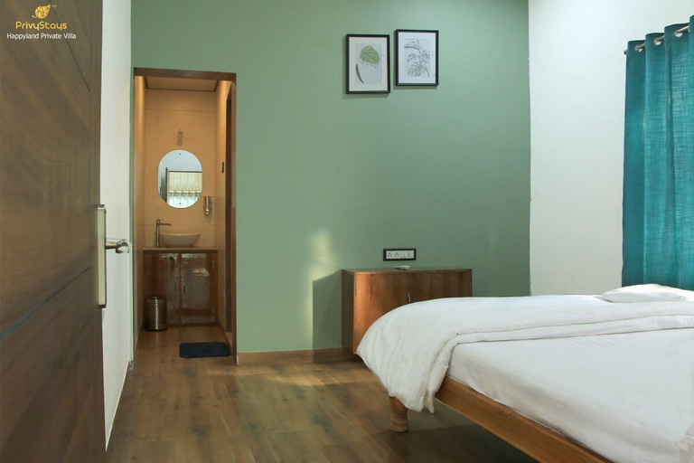 Bedroom, Privy Stays- Bherse Villa, Raigarh