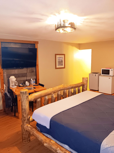 Others 5, Paiute Trails Inn, Piute