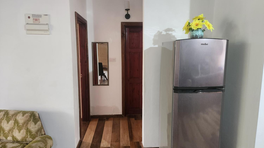 Others 4, Habitat Apartments