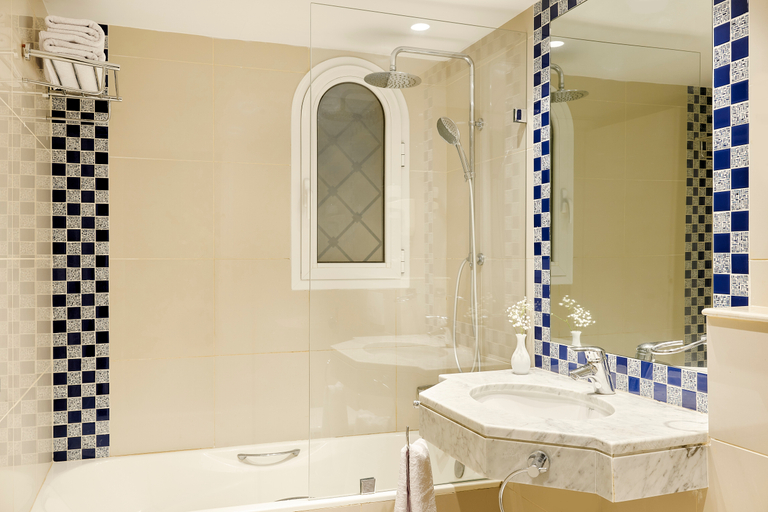 Bathroom 5, The Mirage Resort & Spa, Hammamet