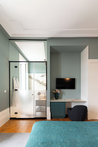 Bathroom 3, Maison Bleue, Porto