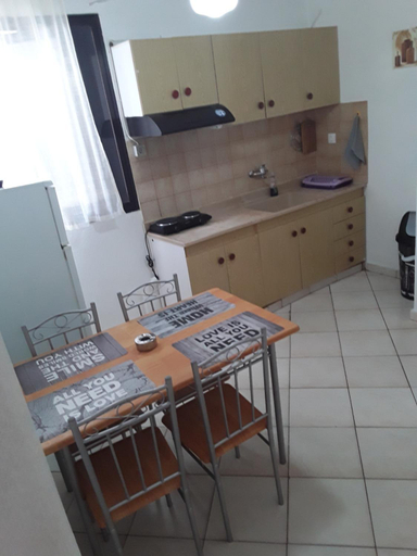 Others 4, Hause Zorbas, Central Macedonia