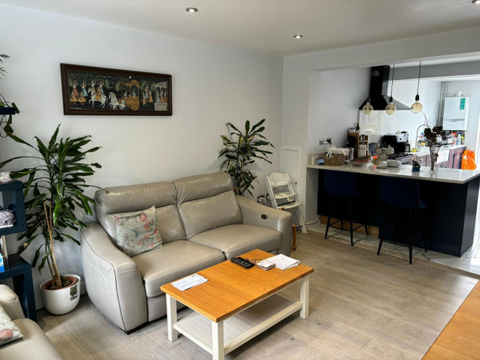 Others 4, Luxurious Shared Home - Self Check-In, Free Street Parking, Hertfordshire