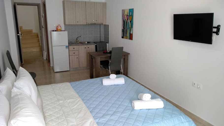 Others 2, Violetta Studios, Peloponnese