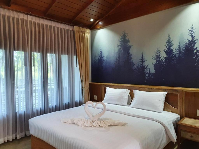 Bedroom 13