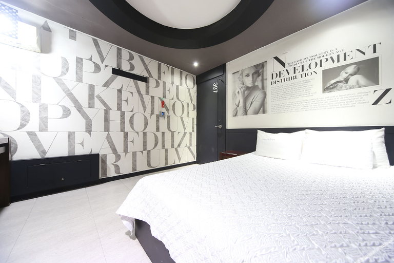 Bedroom 2, Pohang Sangdodong XYM2, Pohang