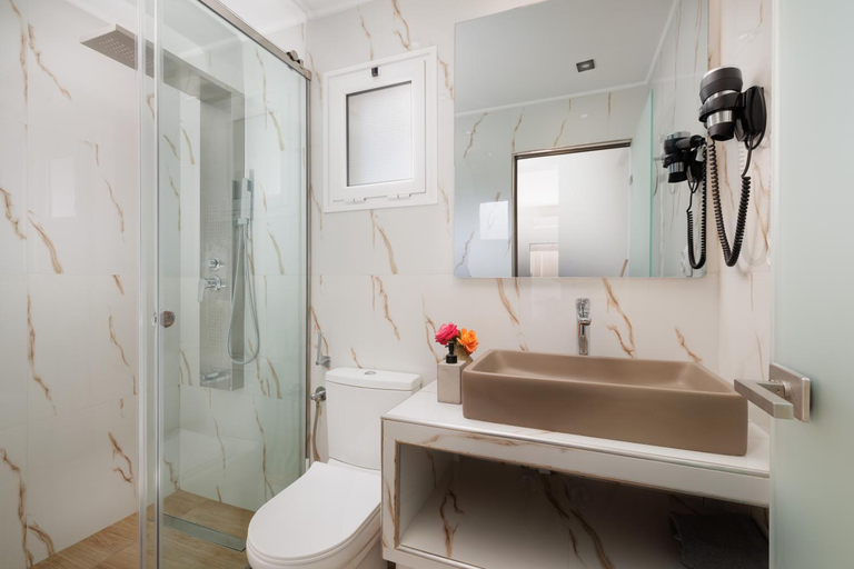 Others 2, Santos Apartments & Studios, Ionian Islands