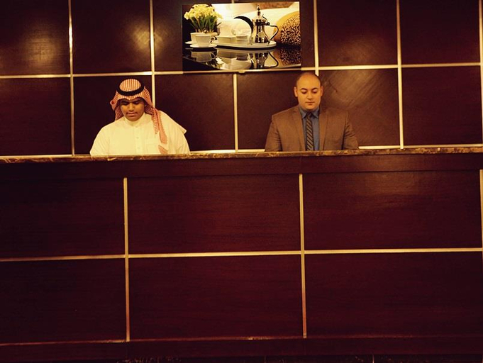 Food & Drinks, Carawan Service Apartment Al Tahliya, Jeddah
