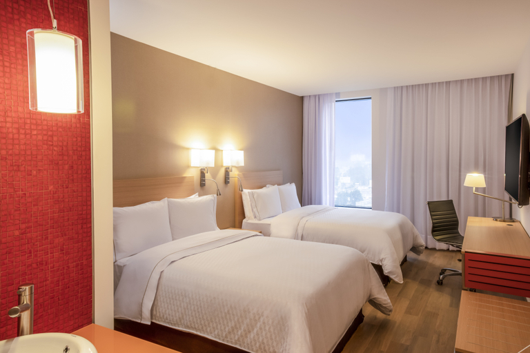 Bedroom 3, Fiesta Inn Parque Puebla, Puebla