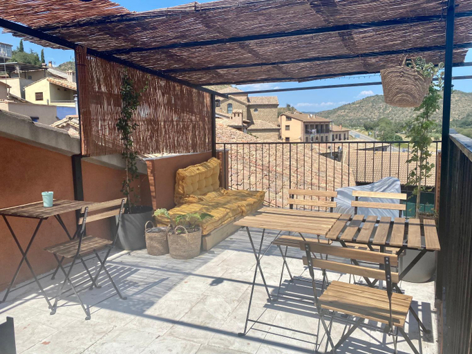 Others 5, Nomad Home, Huesca
