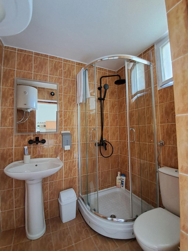 4, Olive apartment