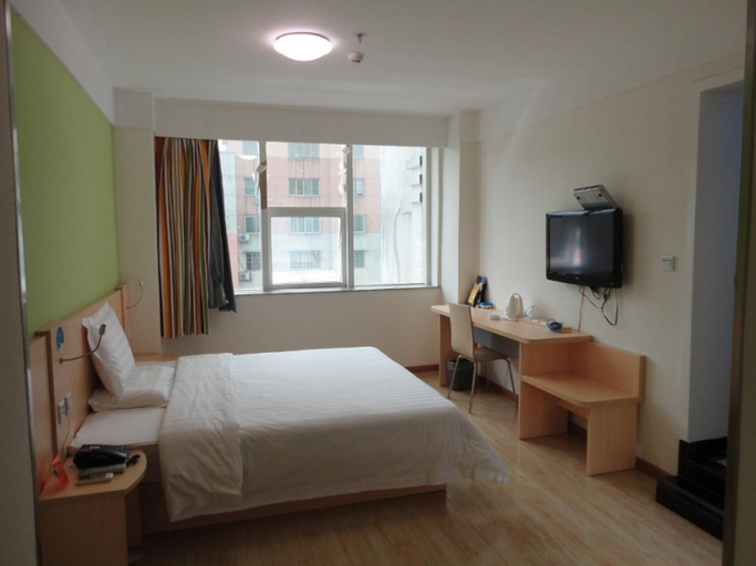 Bedroom 4, 7 Days Inn Tangshan Haigang District Haicheng Road, Tangshan