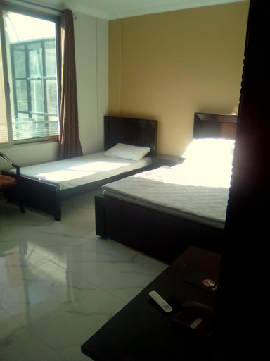 Bedroom 3, La Orilla Hotel & Restaurant, Azad Kashmir