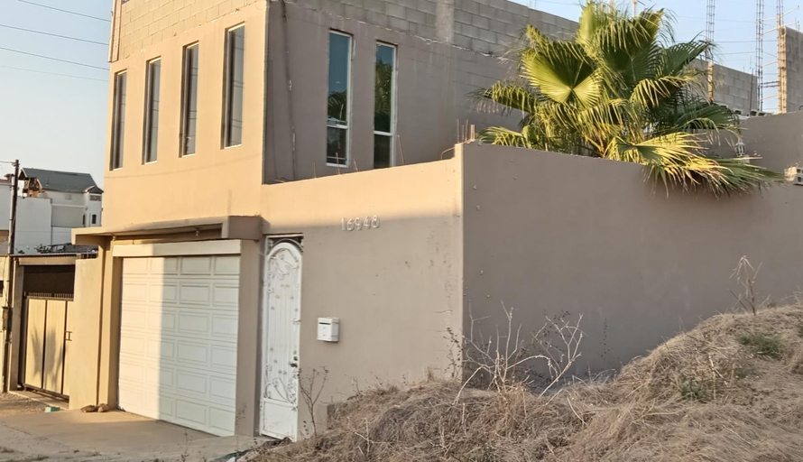 5, ROSARITO-LUX Ranch, Tijuana