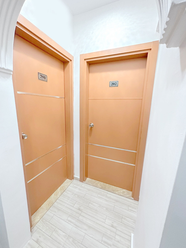 Others 5, Menesa Hotel, Fatih
