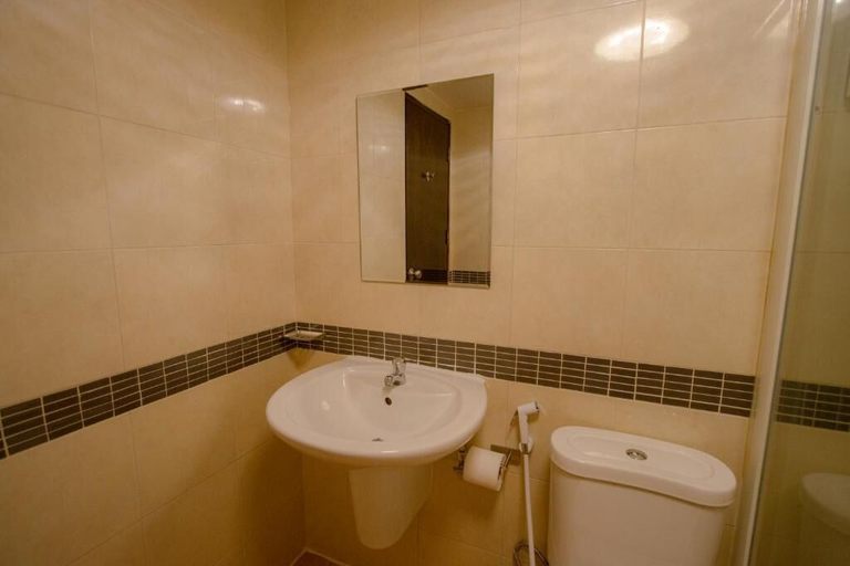 Bathroom 4, RoomQuest The Beach Kalim Patong, Phuket Island