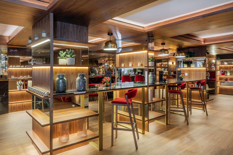 Food & Drinks 5, Melia White House Apartments, London