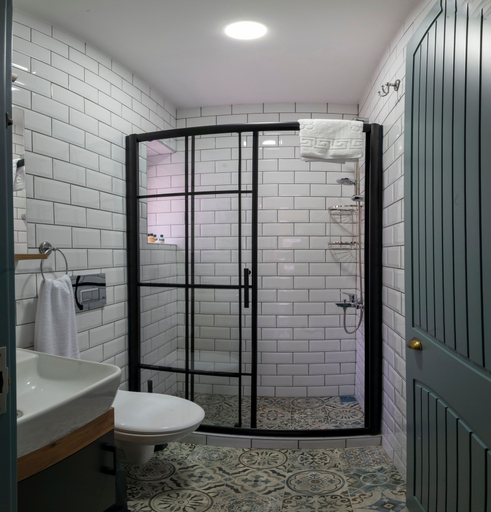 Bathroom 5, suites istanbul, Beyoğlu