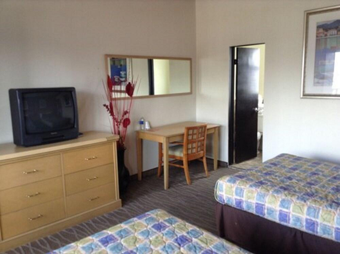 Bedroom 4, Hotel Coronado, Ensenada