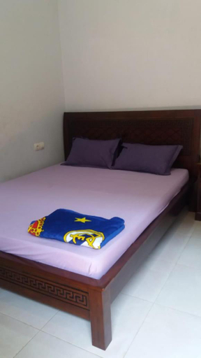 Bedroom 12