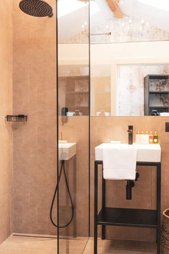 Bathroom 3, Schloss Freudenstein, Bolzano
