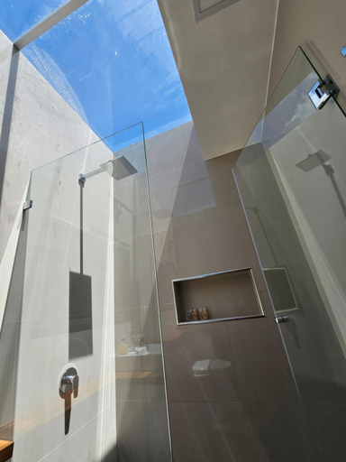 Bathroom 2, El Chasqui Guest House, Latacunga