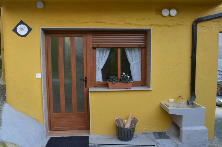 Exterior & Views 1, Casa Gelita, Ourense