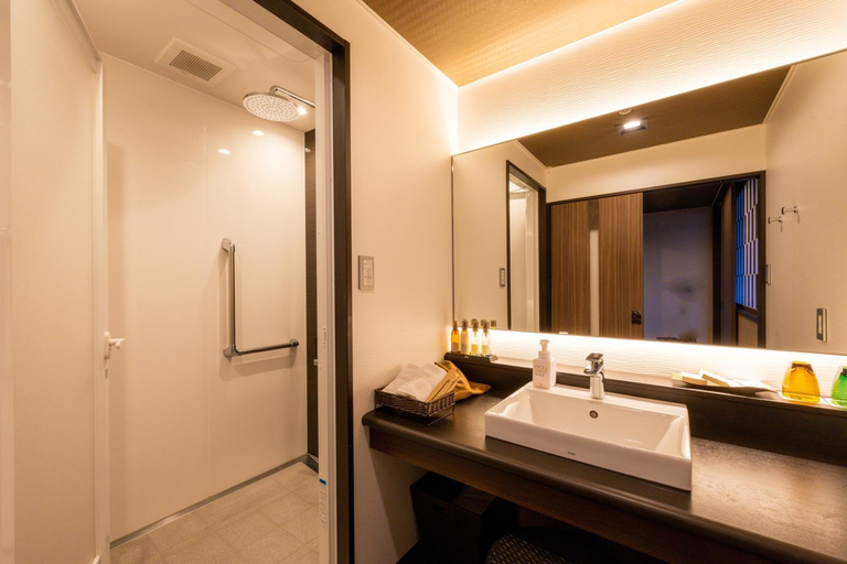 Bathroom 4, Atagawa Prince Hotel, Higashiizu