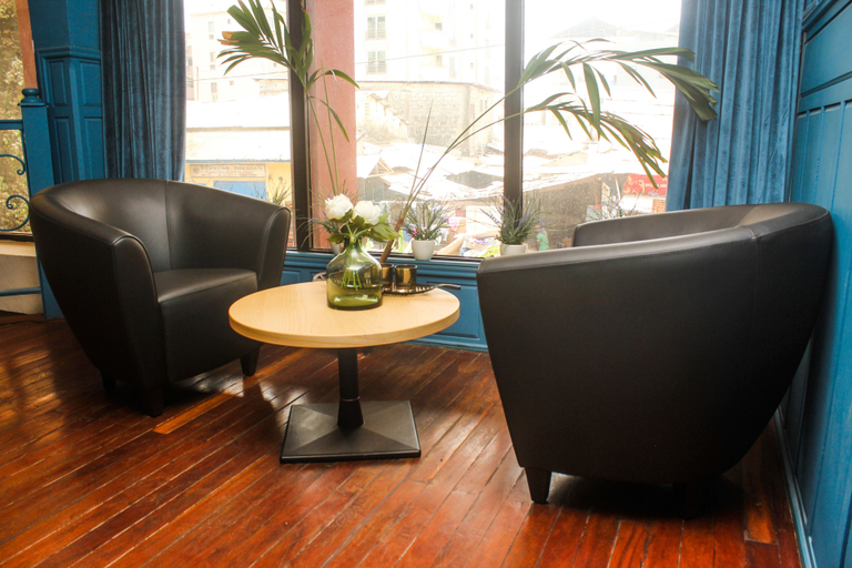 Others 4, Sacha Hotel, Conakry