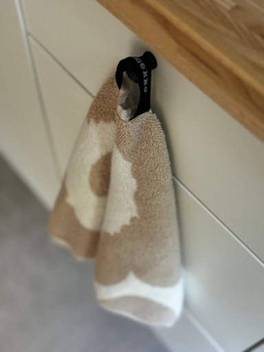 Others 3, Bed and Breakfast Heerenveen Centrum met Prive Sauna en Jacuzzi, Heerenveen