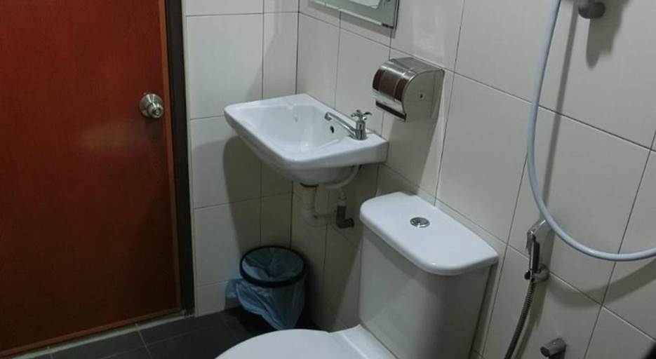 Bathroom, Stay Inn Hotel, Kluang