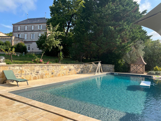 Sport & Beauty 3, Maison d'hotes a Laplume, Lot-et-Garonne