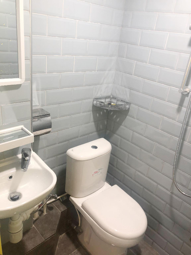Bathroom 2