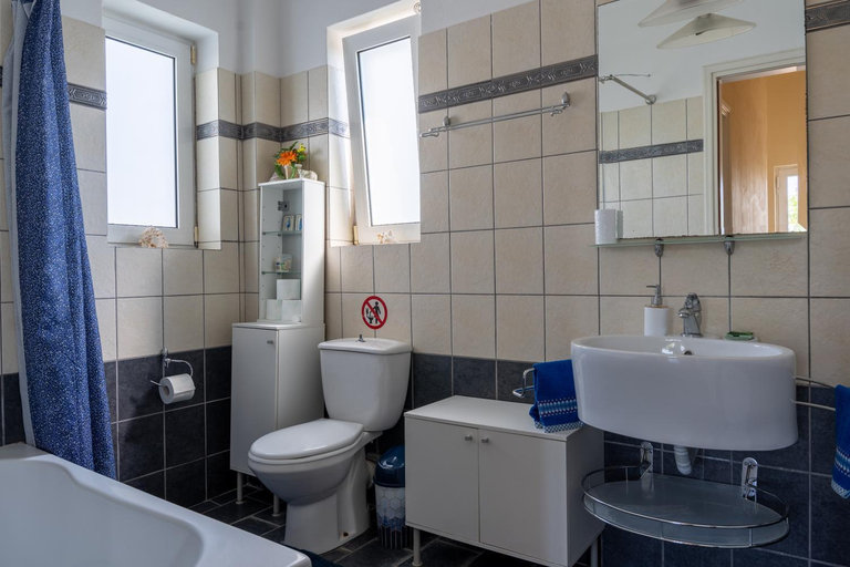Bathroom 3, Beautiful Summer Villa in Chalkoutsi, Attica