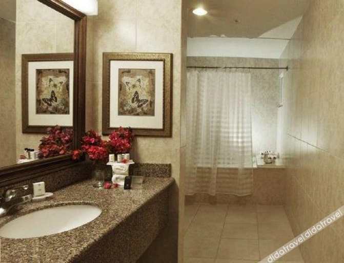 Bathroom 5, Hodelpa Garden Suites, Guayacanes