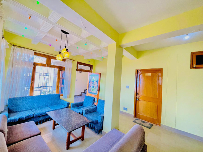 Others 5, grand view lodge & restaurant, Kangra