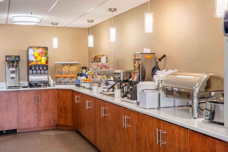 Food and beverages, Comfort Inn Dickson, Dickson