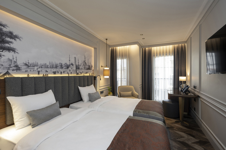 Bedroom 4, Livro Hotel, Fatih